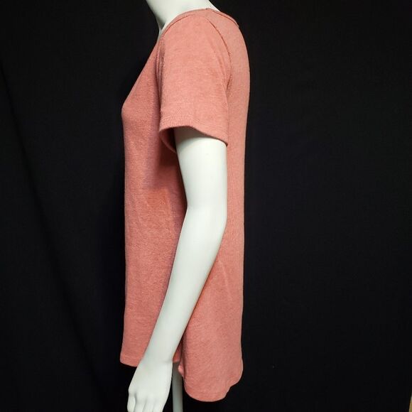 LuLaRoe Red Short Sleeve Tee Shirt (XS) - Picture 3 of 5